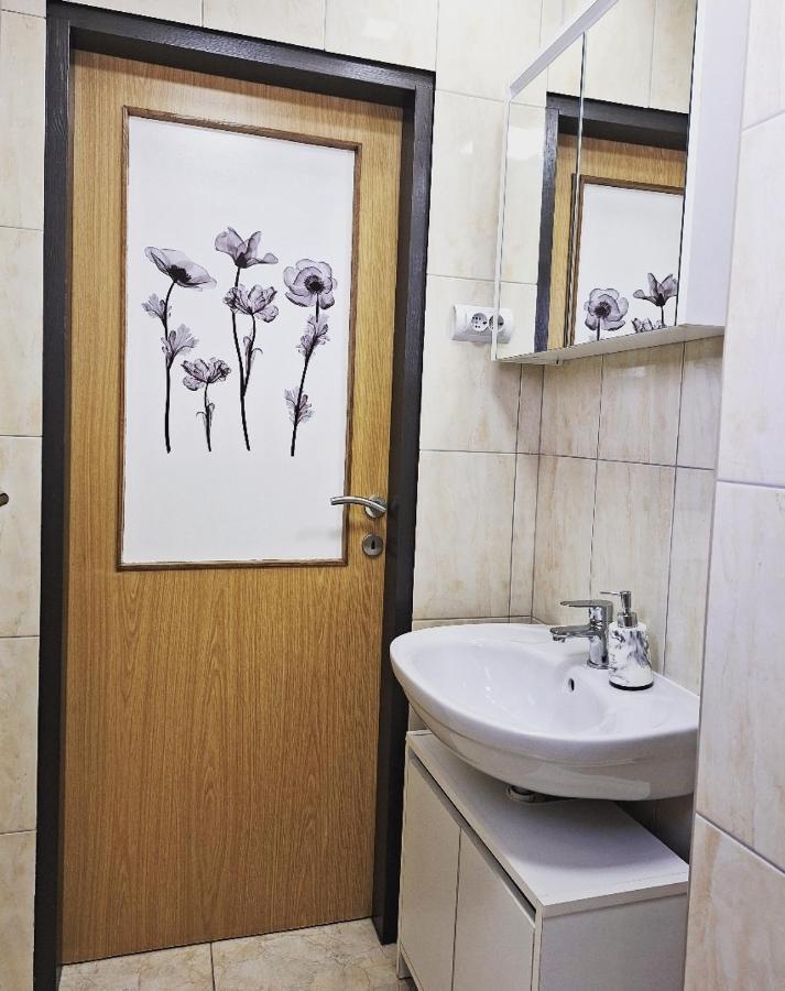 Apartment Ory 2 Between The Beach And City Center Pula Zewnętrze zdjęcie