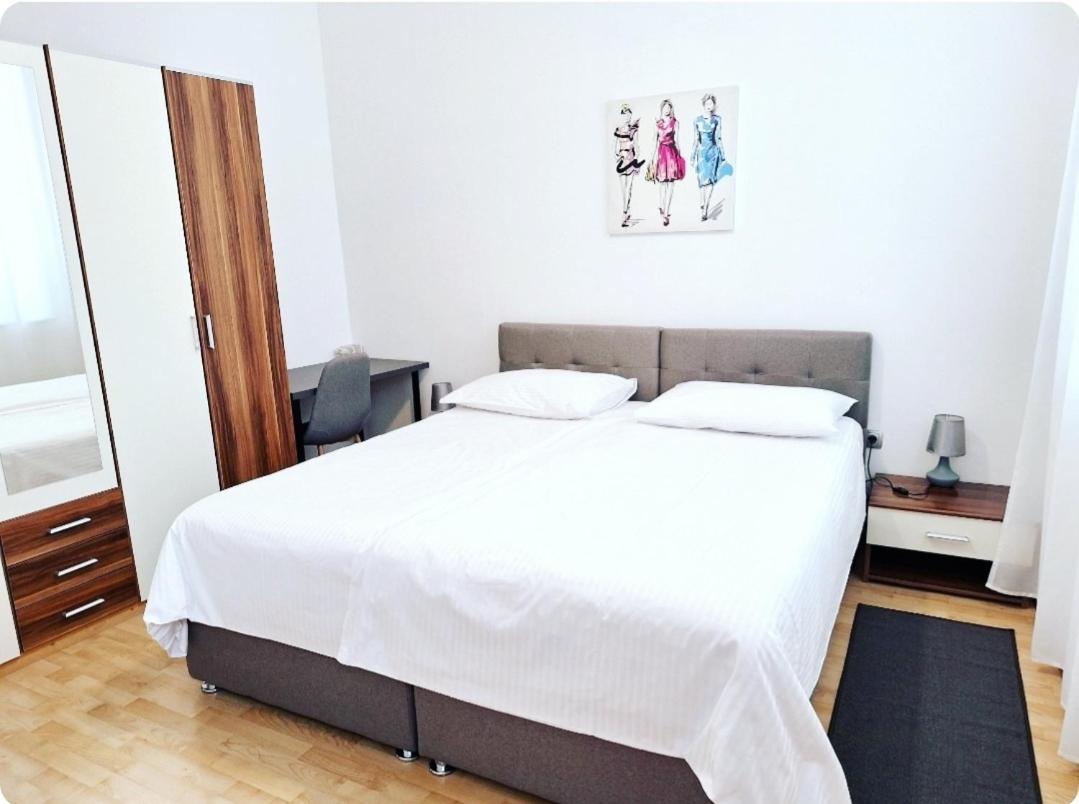 Apartment Ory 2 Between The Beach And City Center Pula Zewnętrze zdjęcie